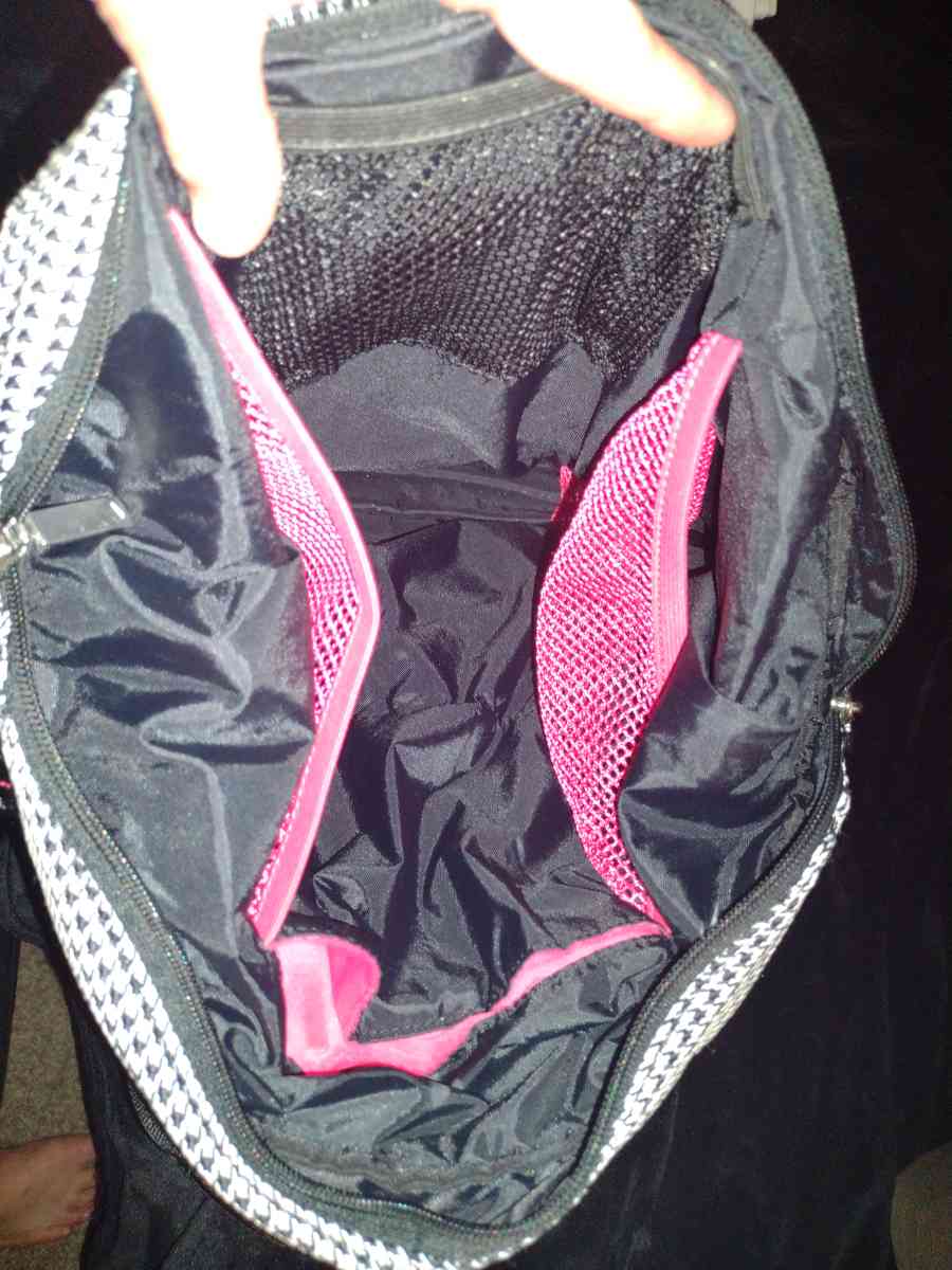 NIKE BAG - Pasco, Washington - FleaMarketBay