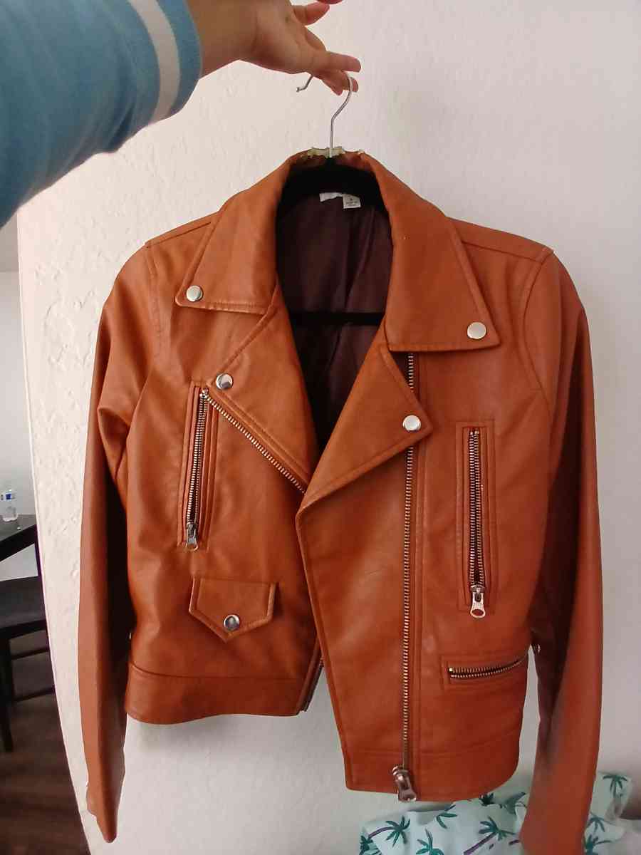 Leather jacket dark brown medium size - San Juan Capistrano, California - FleaMarketBay