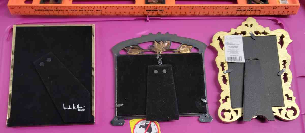 3pcs Gold Modern Picture Frame Lot 1 7x 5 2 4x6 - Kenner, Louisiana - FleaMarketBay