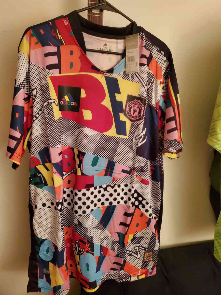 Manchester United Joint Edition Jersey - Port Jefferson Station, New York