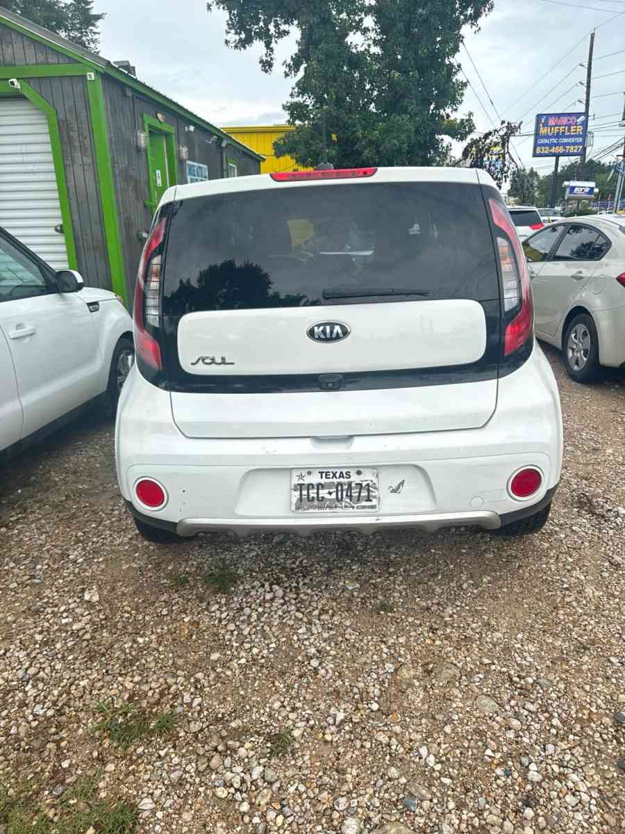 2018 Kia soul - Houston, Texas