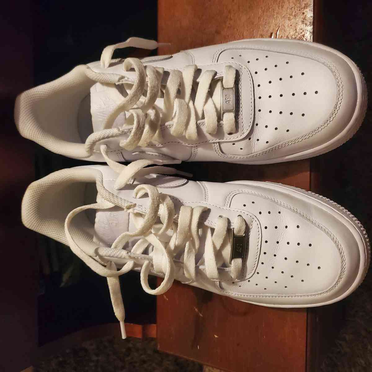 Mens Nike Airforce 1 sneakers - Plant City, Florida