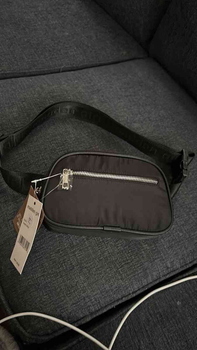 madden girl belt bag - Indianapolis, Indiana - FleaMarketBay