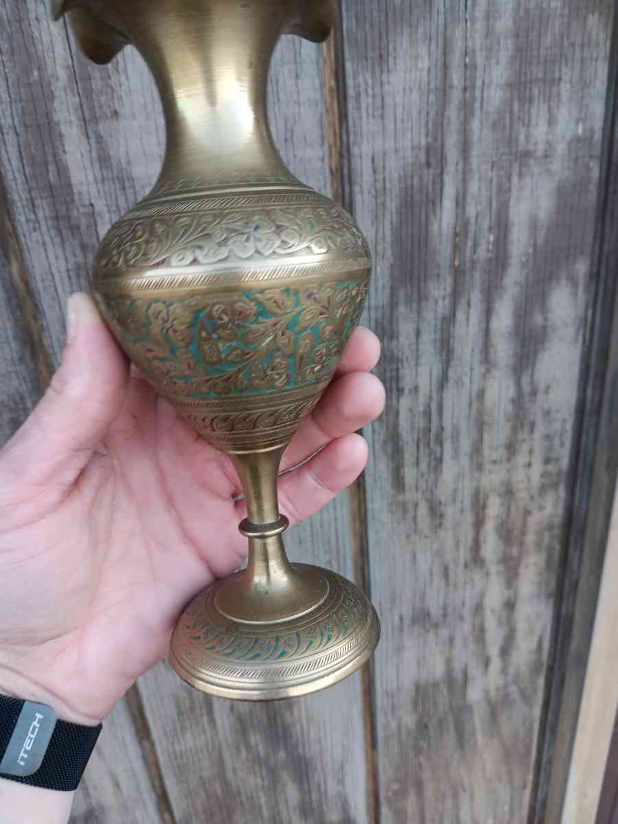 Antique Vases From India - Elk River, Minnesota - FleaMarketBay