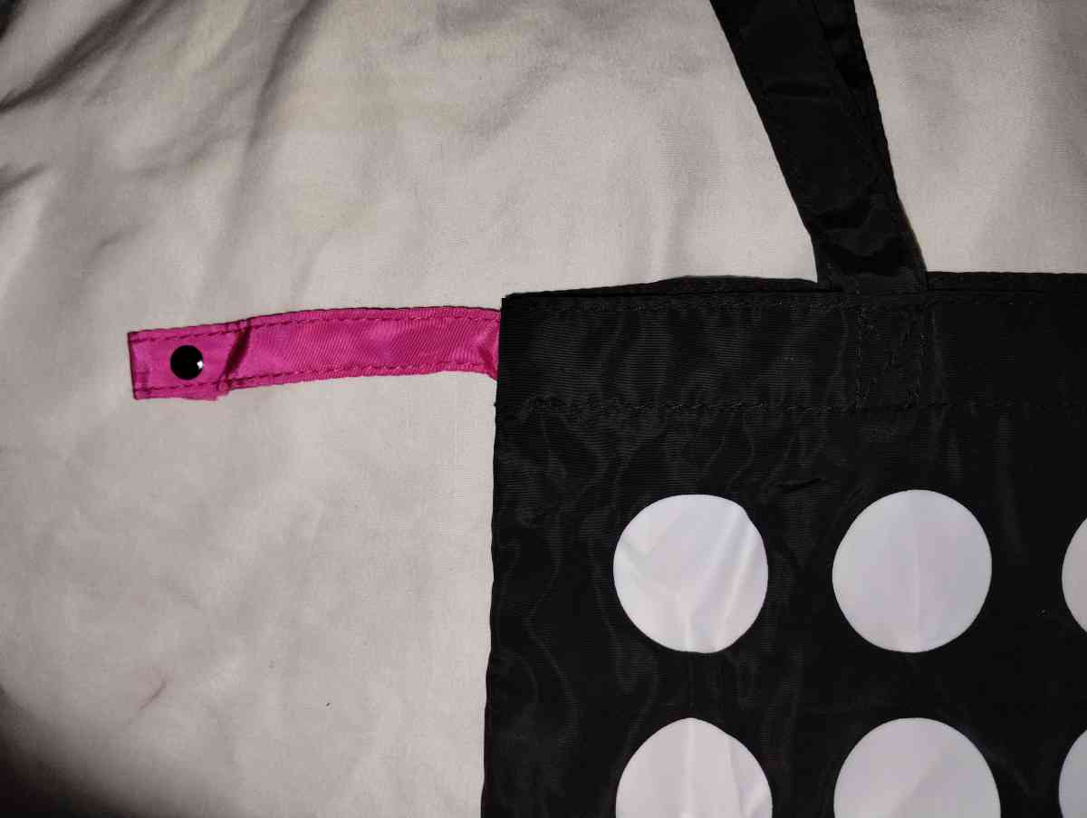 Pink by Victoria Secret small tote - Platte City, Missouri - FleaMarketBay