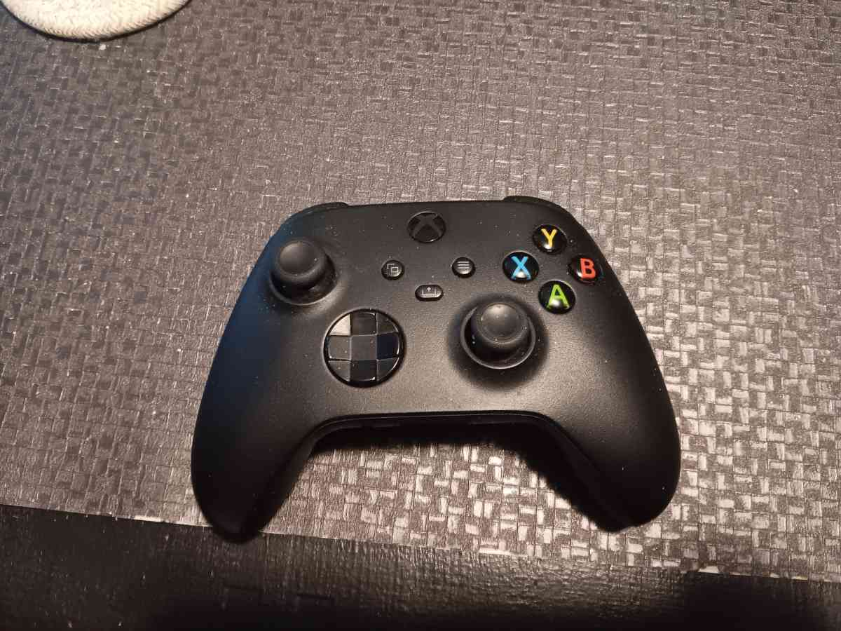 xbox series X controller - Branford, Connecticut