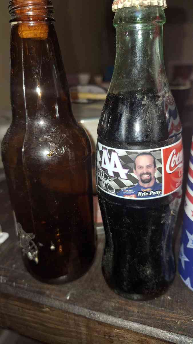 Pepsi collectable bottles 1960 19671962 n 44 Kyle petty coke - Dauphin, Pennsylvania - FleaMarketBay