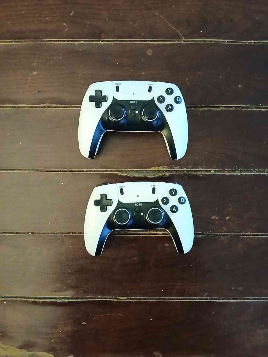 Gamers 3D Pro 2 4G Wireless TV Game Stick 4K 30000 - North Hollywood, California - FleaMarketBay