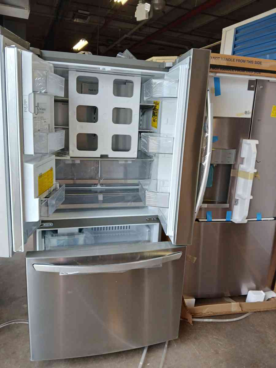 Brand New stainless steel French door refrigerator - Philadelphia, Pennsylvania - FleaMarketBay
