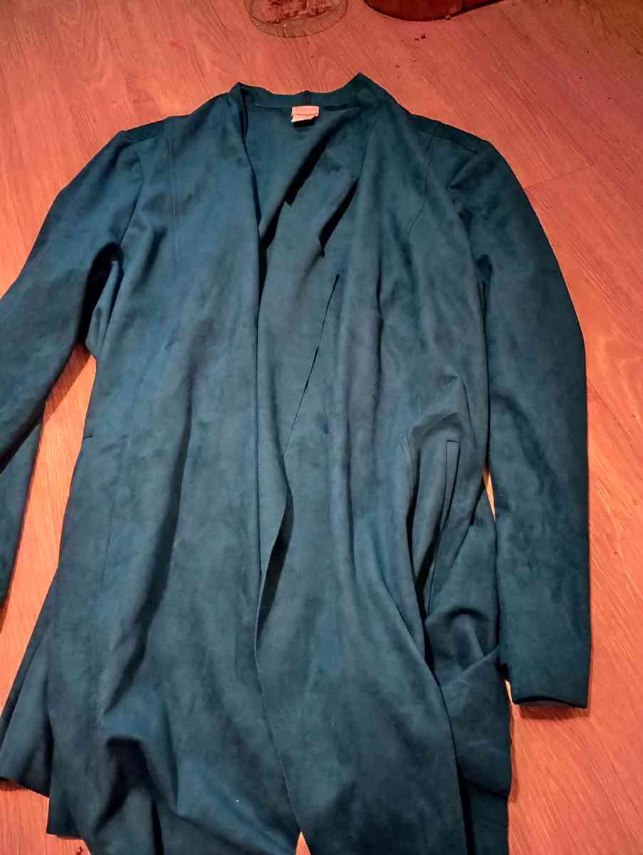 womans velvet turquoise chicos jacket - Akron, Ohio