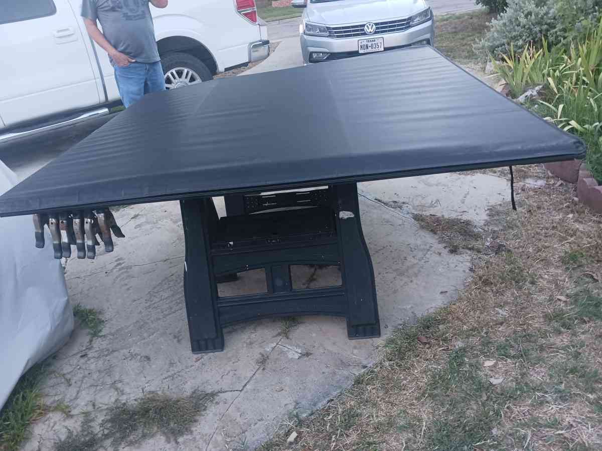 tonneau cover - San Antonio, Texas - FleaMarketBay