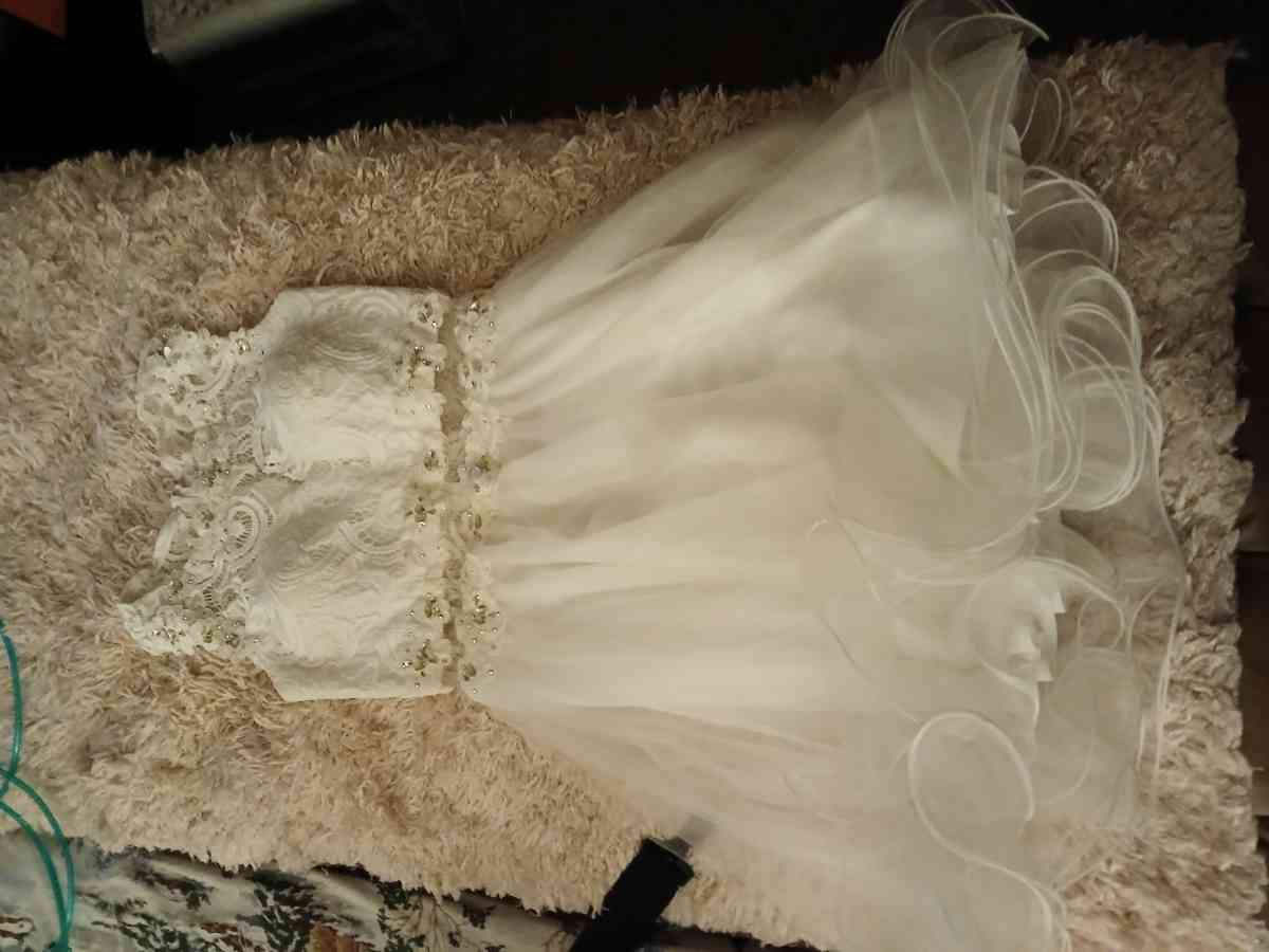 Fancy party dresses - Fort Worth, Texas