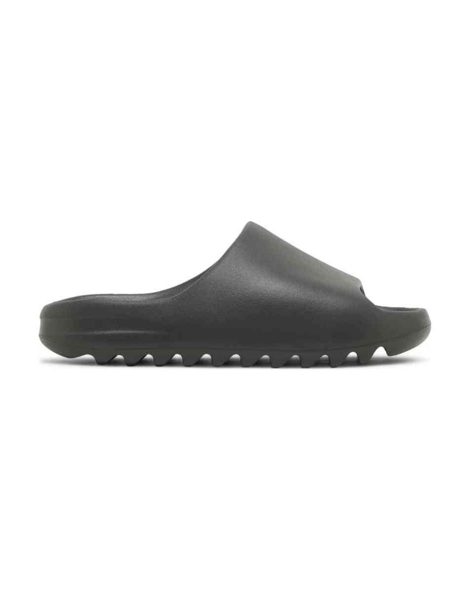 Brand new Yeezy slides onyx size 10 mens - Andover, Massachusetts - FleaMarketBay