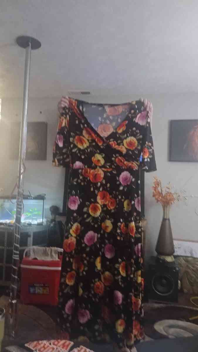 womans fashion XXL to 5XL part 4 - Jacksonville, Florida