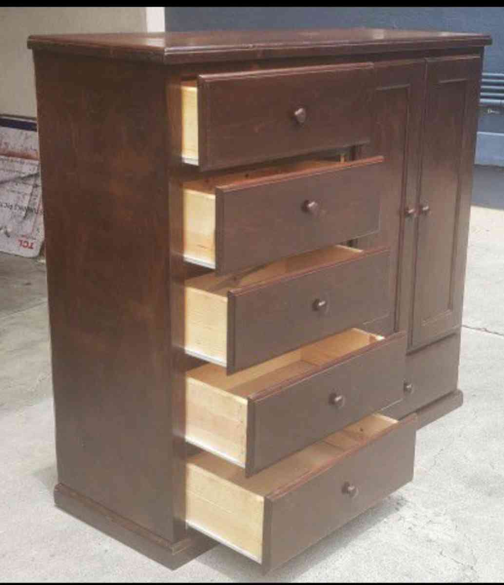 cagoneras madera y aglomerado - Bellflower, California - FleaMarketBay