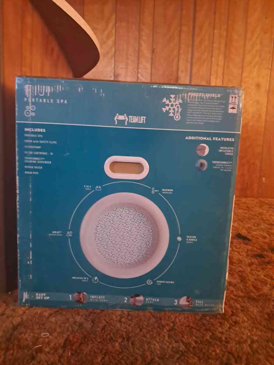 hot tub and spa - Coffeyville, Kansas - FleaMarketBay