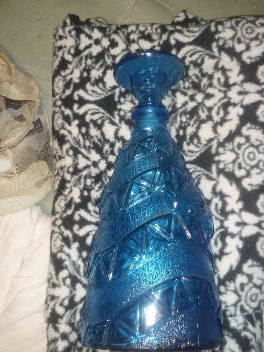 BLUE ITALIAN GLASS DECANTER - Winnfield, Louisiana