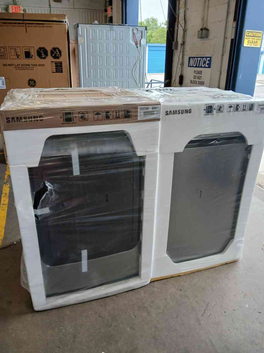 Brand New Samsung washer and gas dryer set - Philadelphia, Pennsylvania - FleaMarketBay