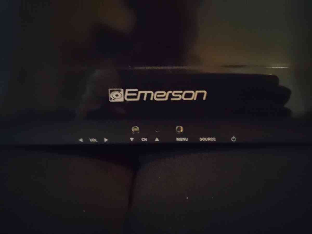 32  EMERSON TV - Laredo, Texas - FleaMarketBay