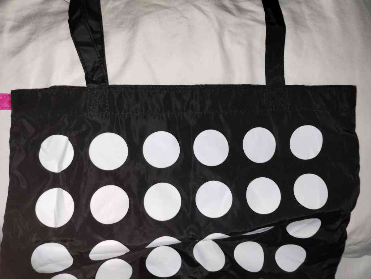 Pink by Victoria Secret small tote - Platte City, Missouri - FleaMarketBay