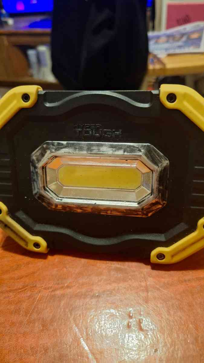 dollys  n several different drills and batteries - Dauphin, Pennsylvania - FleaMarketBay