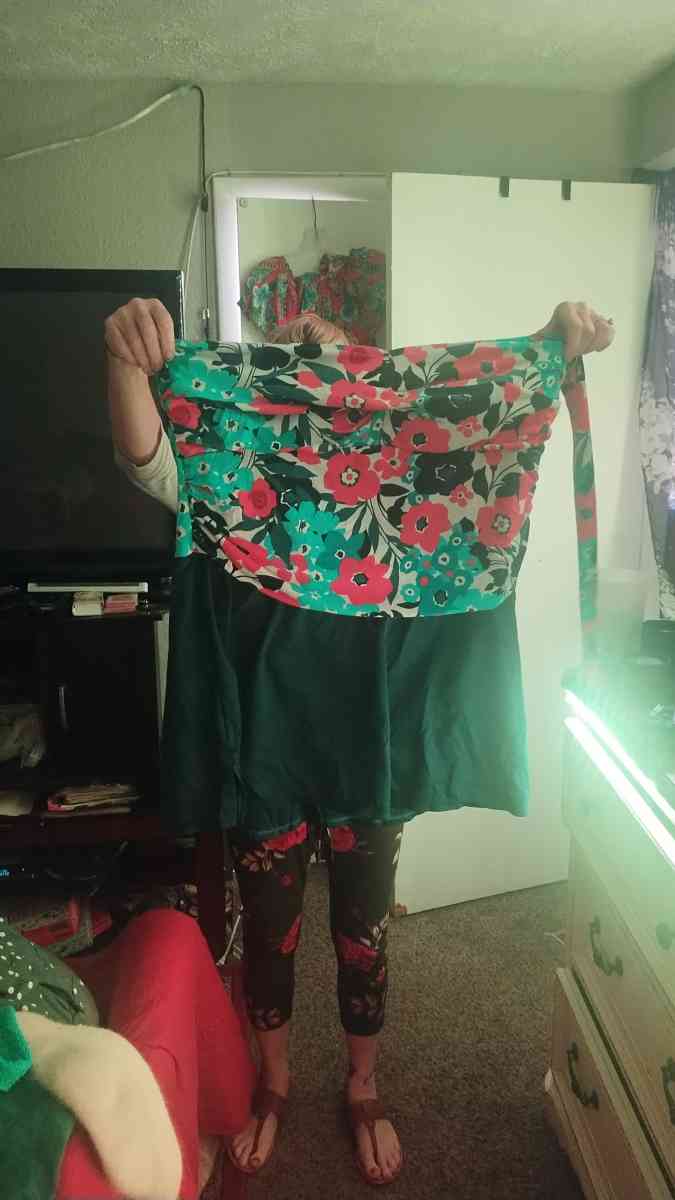 womans fashion XXL to 5xl part 3 - Jacksonville, Florida - FleaMarketBay