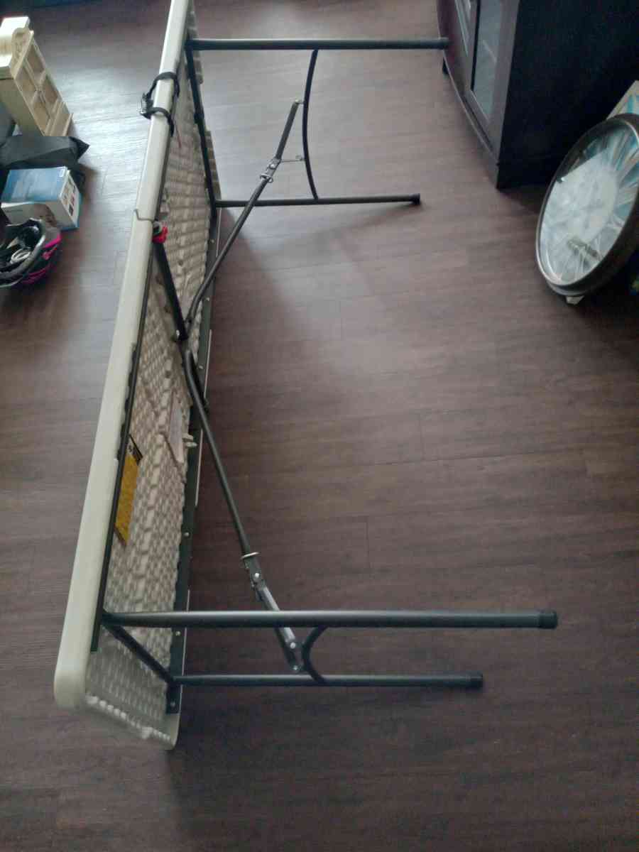 6 ft utility table - Morrisville, North Carolina - FleaMarketBay