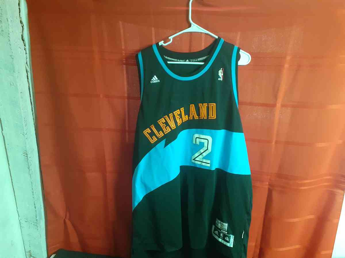 NFL and NBA MENS Jerseys  Large - Fredonia, Pennsylvania - FleaMarketBay