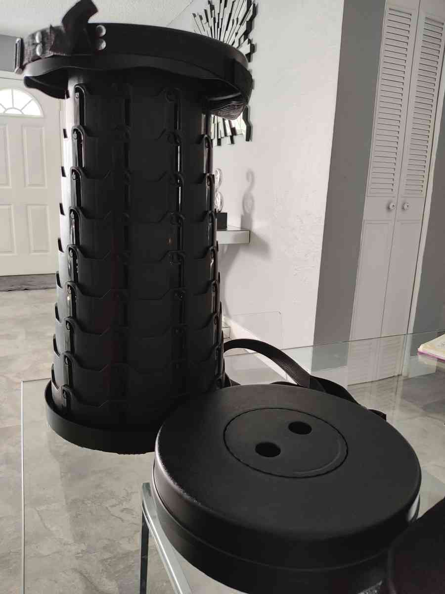 Numanu Collapsible Stool Pickup by buyer or delivery to an a - Fort Lauderdale, Florida - FleaMarketBay