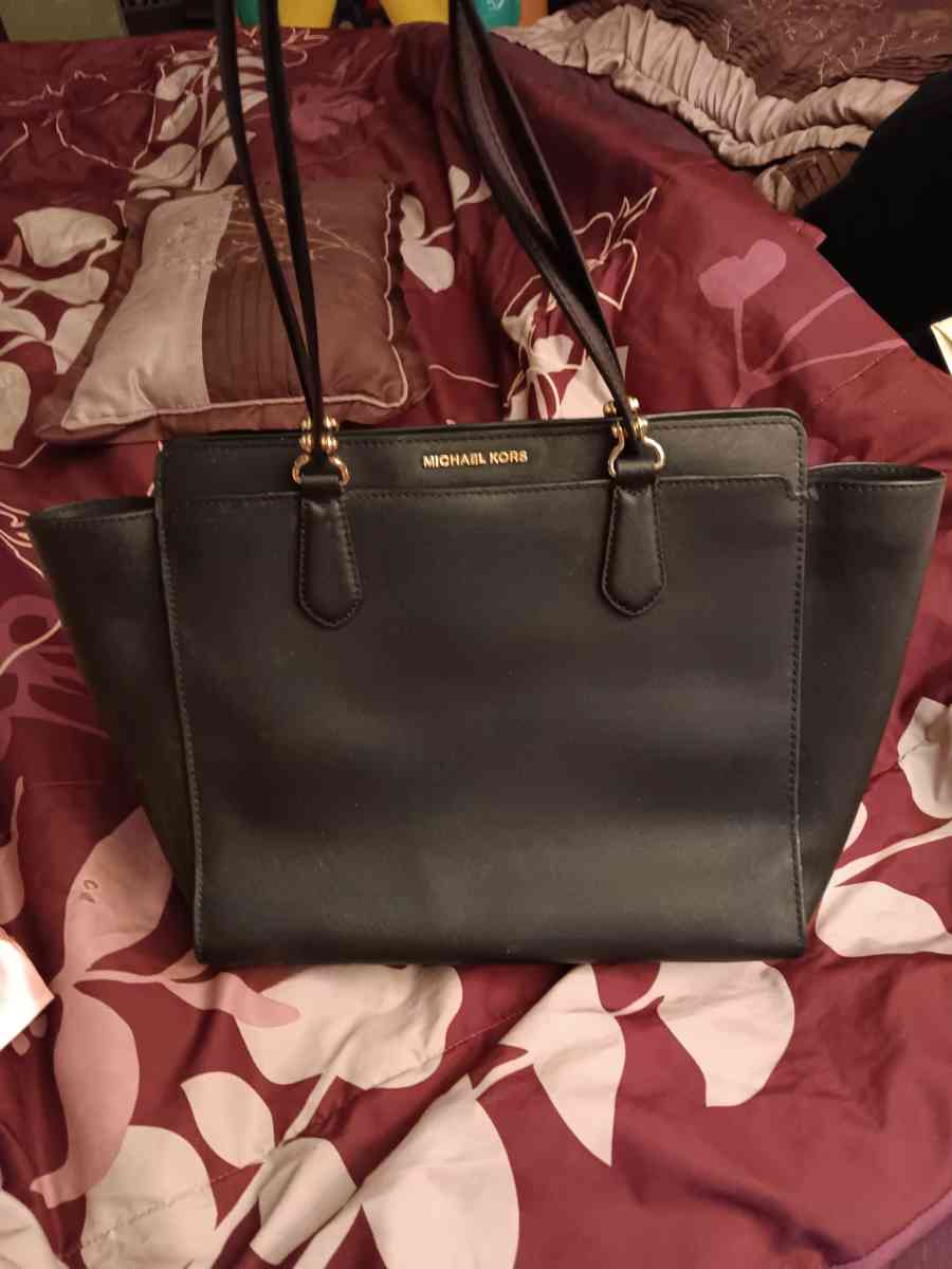 Michael Kors bag - Hamilton, Alabama - FleaMarketBay