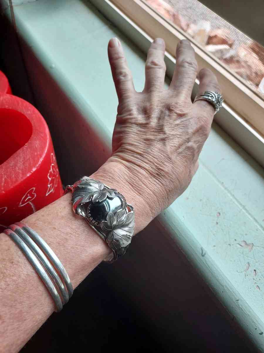 costume whiting  davis genuine hematite cabachon - Albuquerque, New Mexico - FleaMarketBay