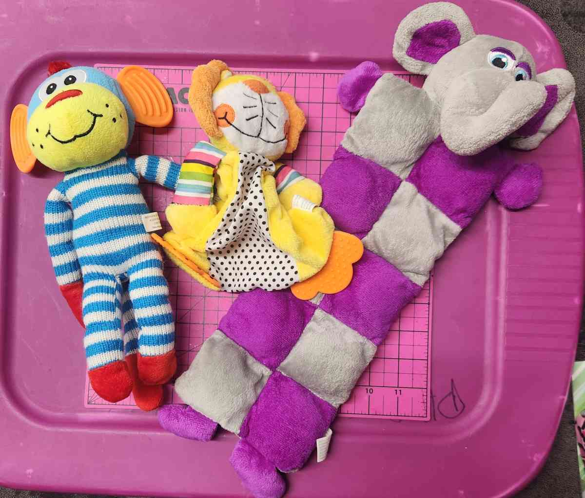 Dog Toy Lot Of 3 Never Played With No Tags