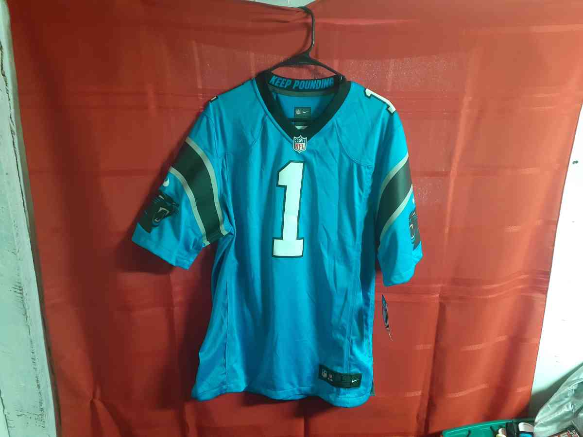 NFL and NBA MENS Jerseys  Large - Fredonia, Pennsylvania - FleaMarketBay