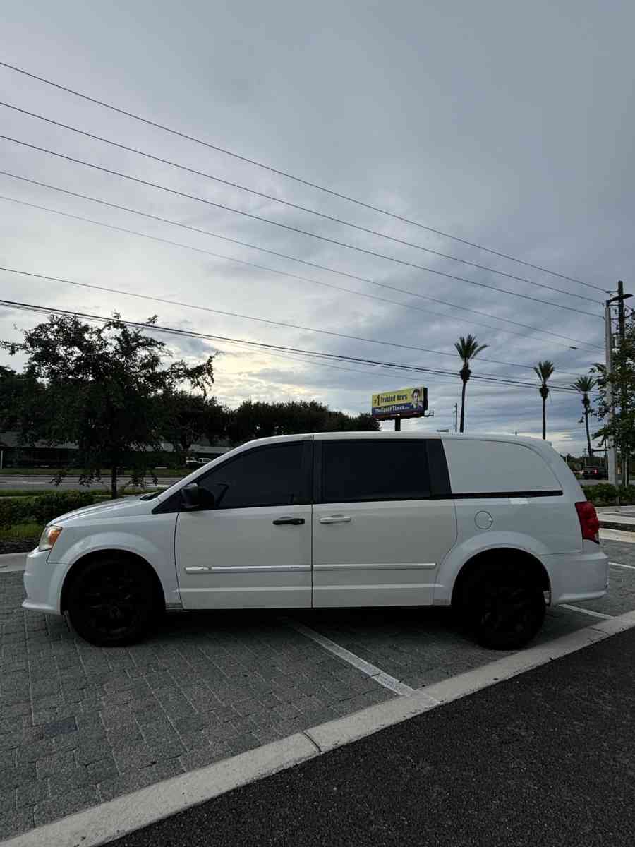 2014 dodge ram cv tradesman - Jacksonville, Florida - FleaMarketBay