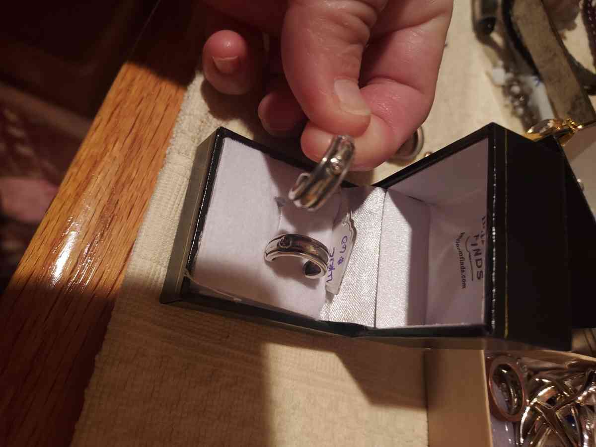 LYRIC brand DIAMOND in 925 full stamps in view - Albuquerque, New Mexico - FleaMarketBay