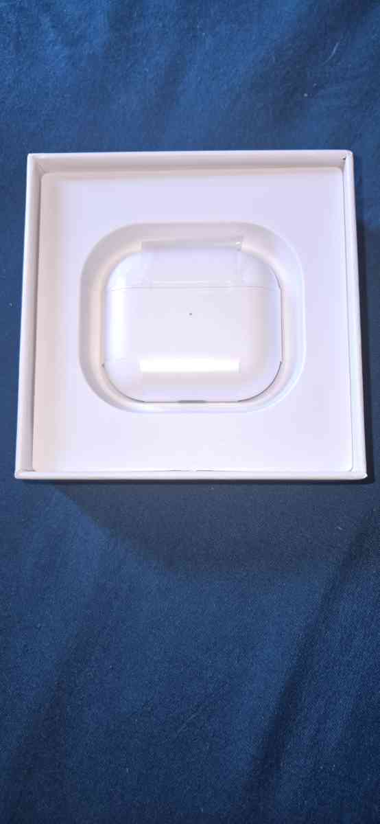 Airpods 3rd generation - Zebulon, North Carolina - FleaMarketBay