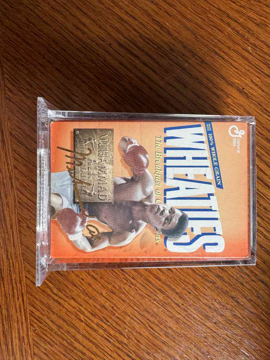 MUHAMMAD ALI COLLECTABLE - Hibbing, Minnesota