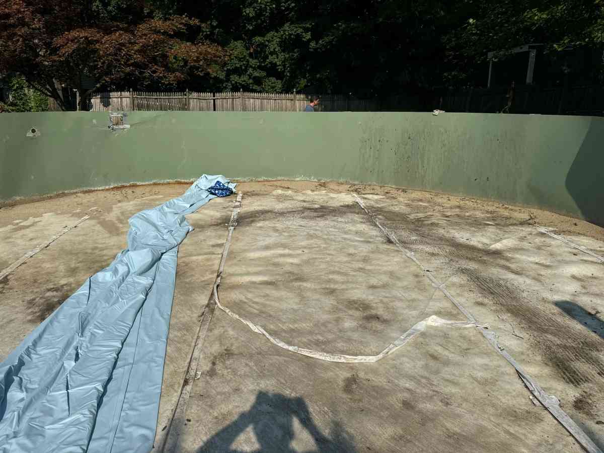 Necesitas ayuda con tu piscina escribeme - Norwalk, Connecticut - FleaMarketBay