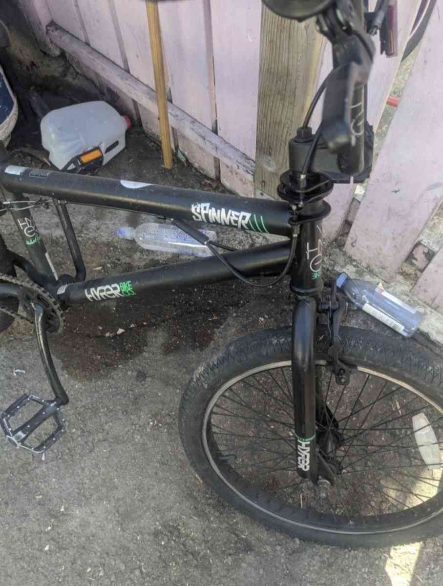 Spinner Bmx - Alicia, Arkansas - FleaMarketBay