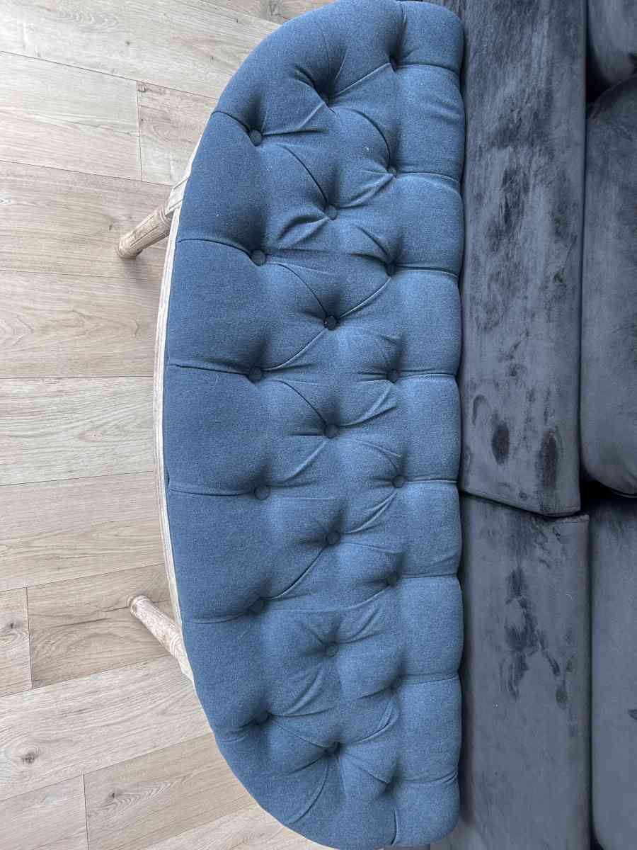 bench - Newark, New Jersey - FleaMarketBay