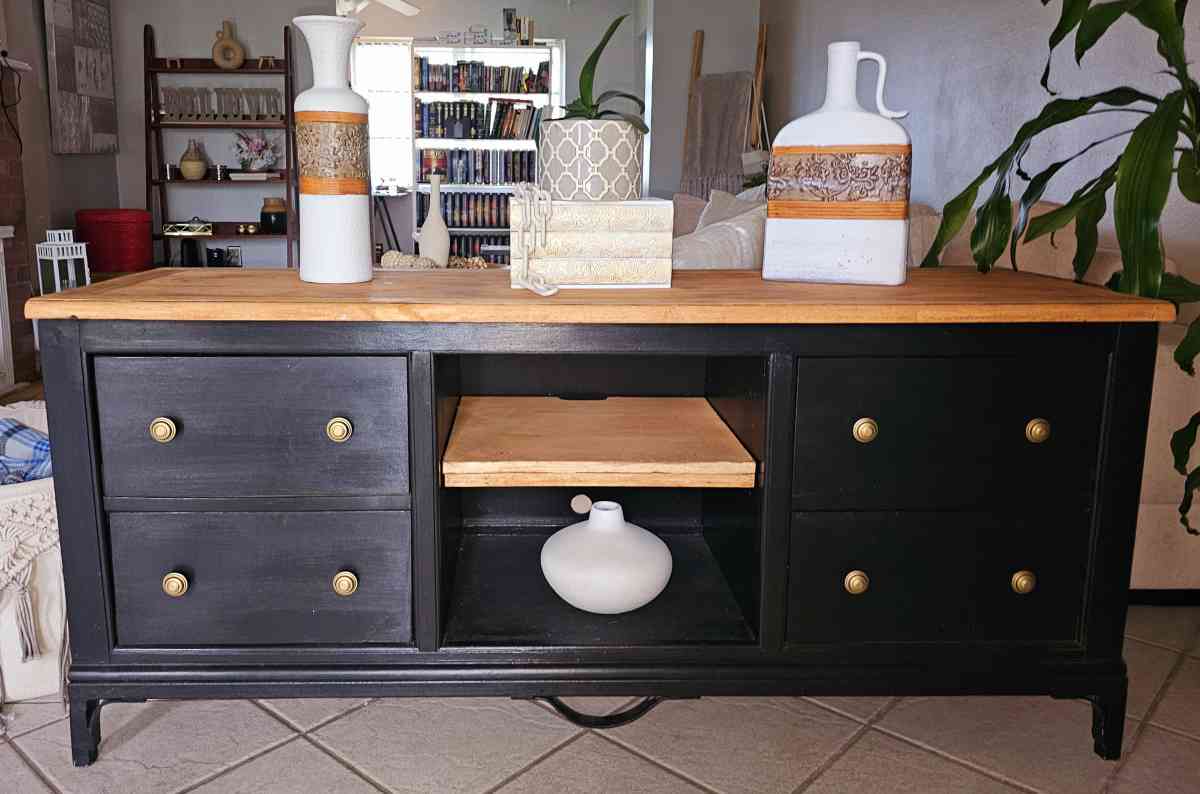 TV Stand - Clearwater, Florida