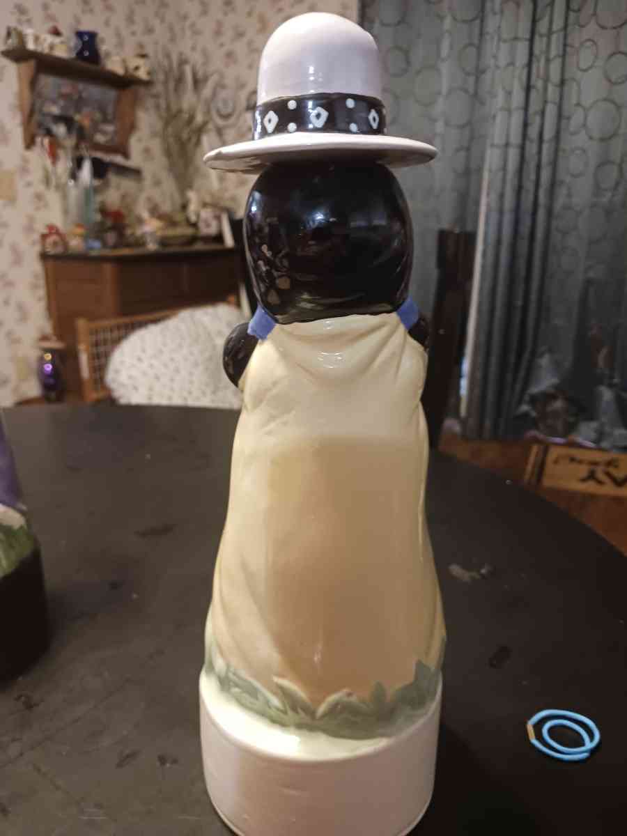 female and male Indian fire water decanters - Lizella, Georgia - FleaMarketBay