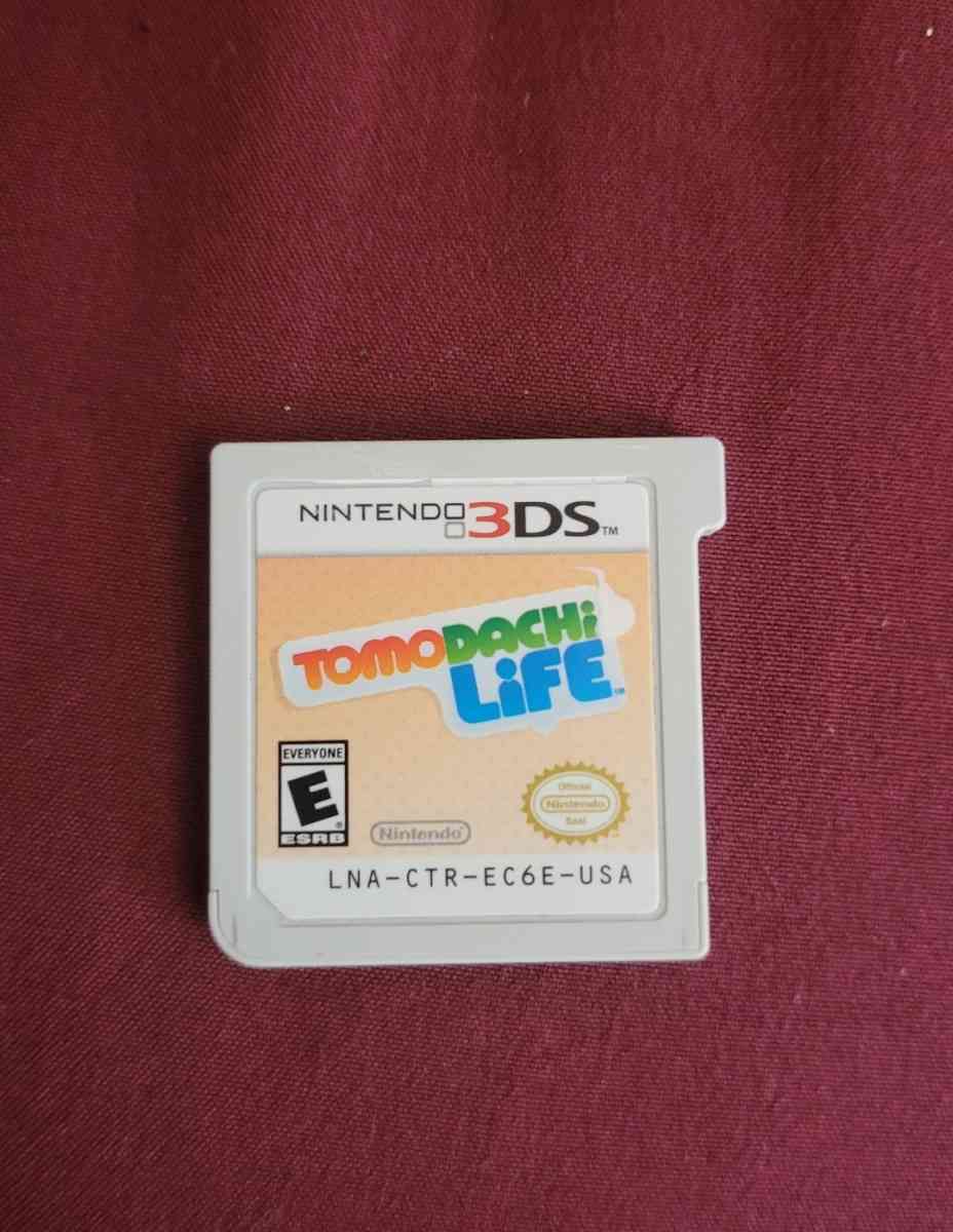 Im open to offers Nintendo 3ds game tomadachi life - San Gabriel, California