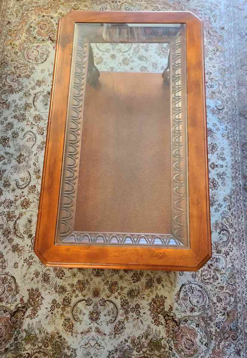 Decorated wooden coffee table 2 tier with glass top - Campbell, California
