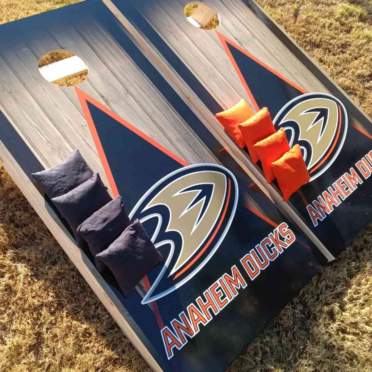 corn hole boards - Rialto, California - FleaMarketBay