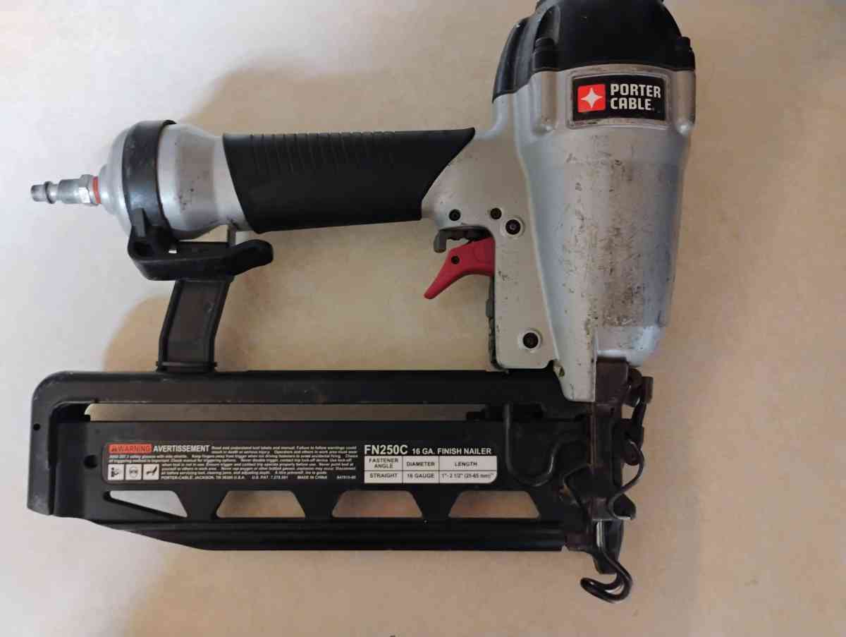 Porter Cable pneumatic finish nailer 16 gauge - Irving, Texas
