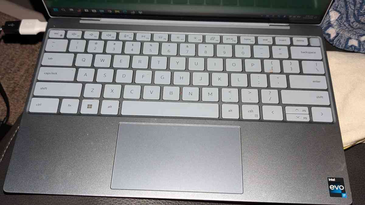 Dell XPS 13 9512 - Columbiana, Alabama - FleaMarketBay