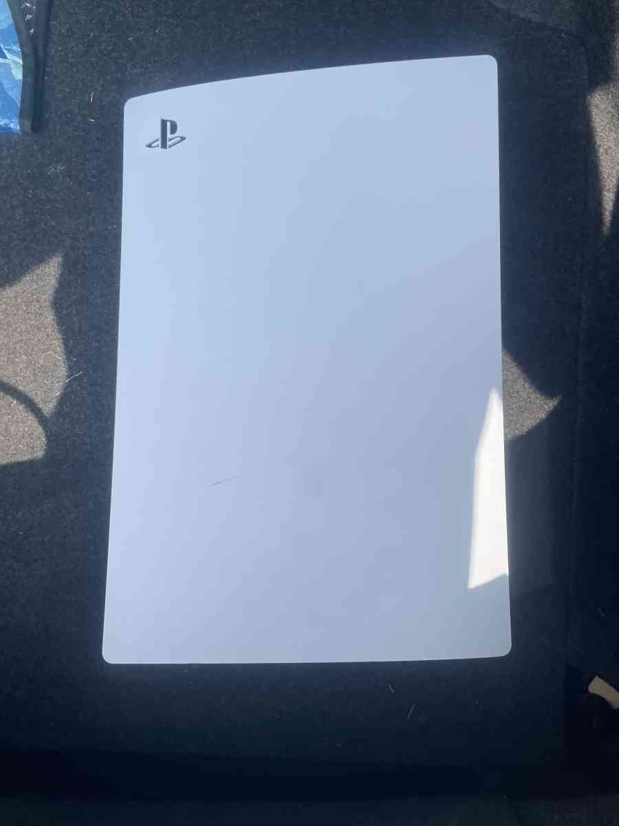 PlayStation 5 - Port Richey, Florida - FleaMarketBay