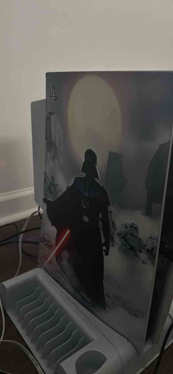 PS5 console - Greenville, South Carolina - FleaMarketBay