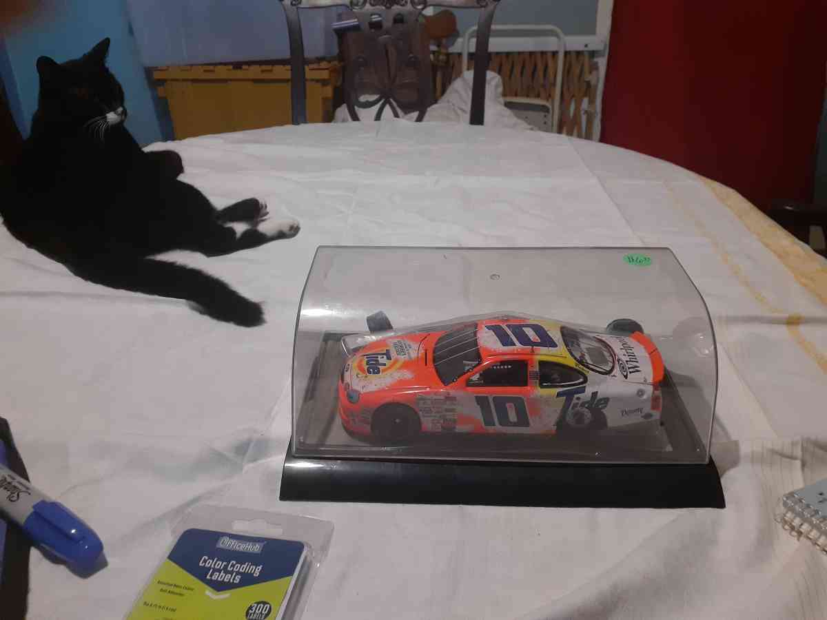 Nascar Collectibles - Fredonia, Pennsylvania - FleaMarketBay